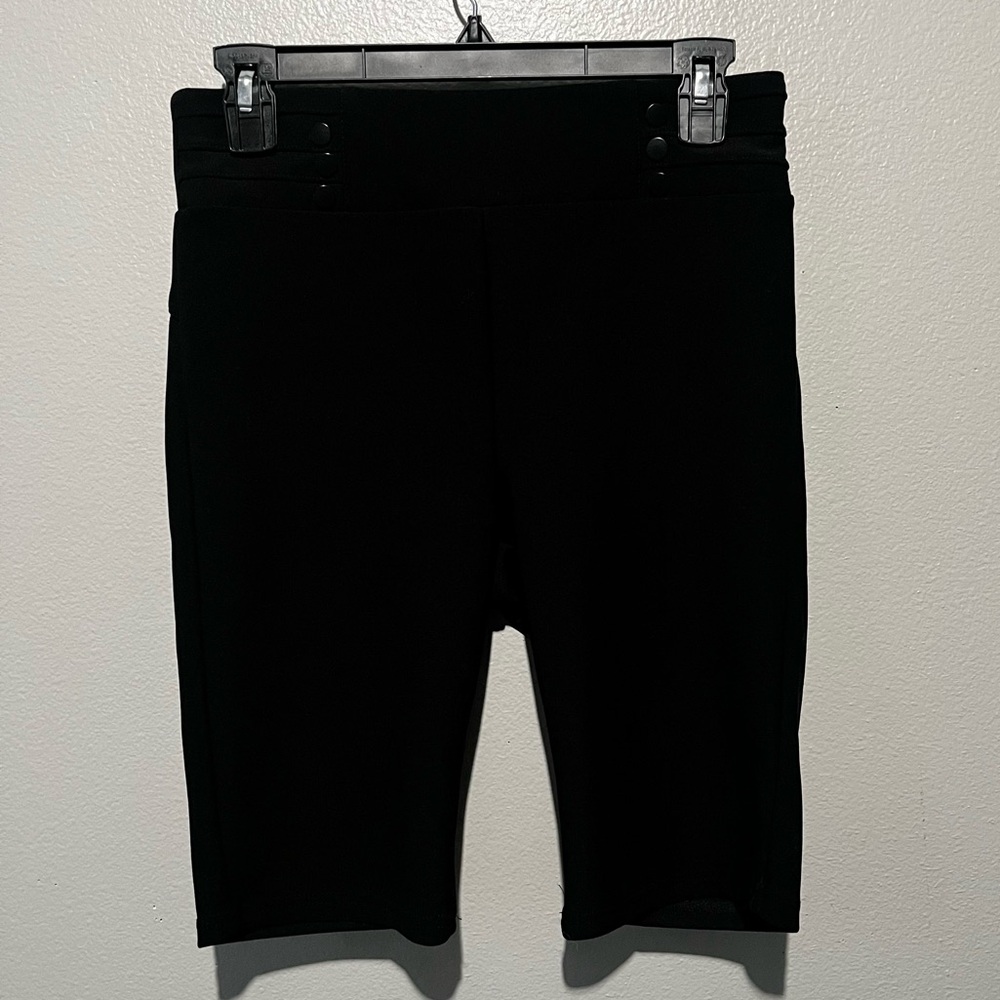 SHOSHO- Black Stretch Sleek Dressy Shorts Size M